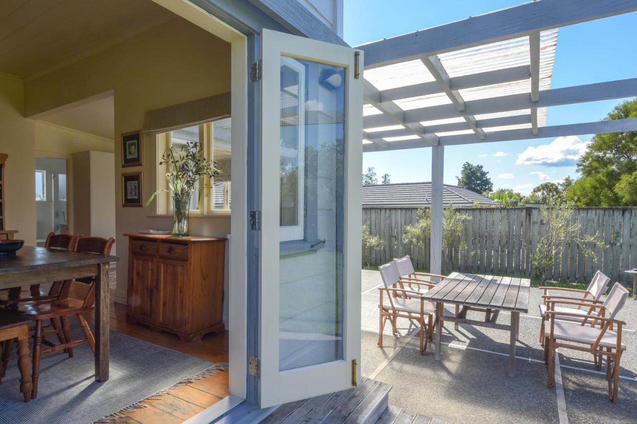 Villa The Vicarage Martinborough Esterno foto
