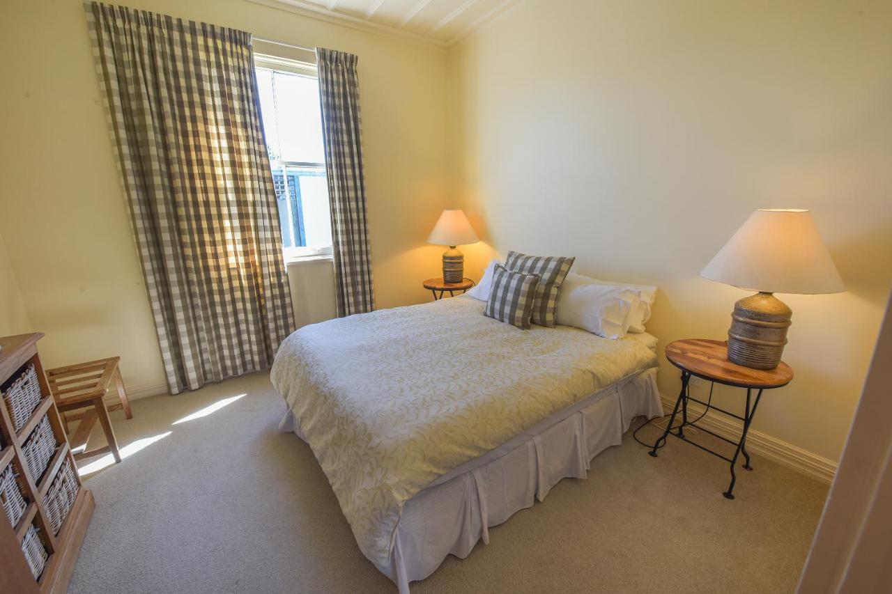Villa The Vicarage Martinborough Esterno foto