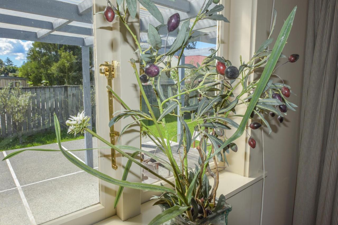 Villa The Vicarage Martinborough Esterno foto