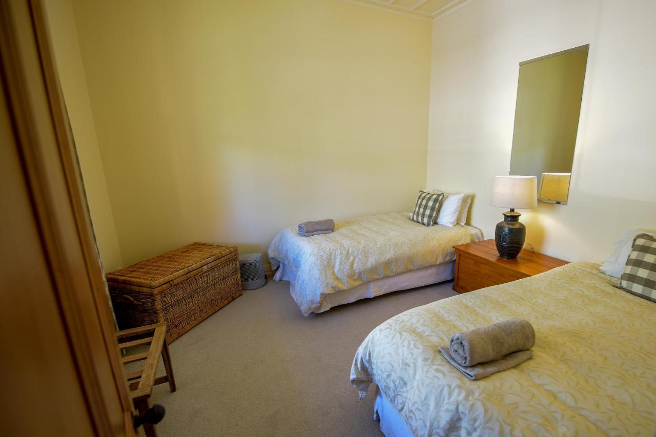Villa The Vicarage Martinborough Esterno foto